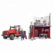 BRUDER ugunsdzēsēju depo ar Land Rover Defender un ugunsdzēsēju, 62701